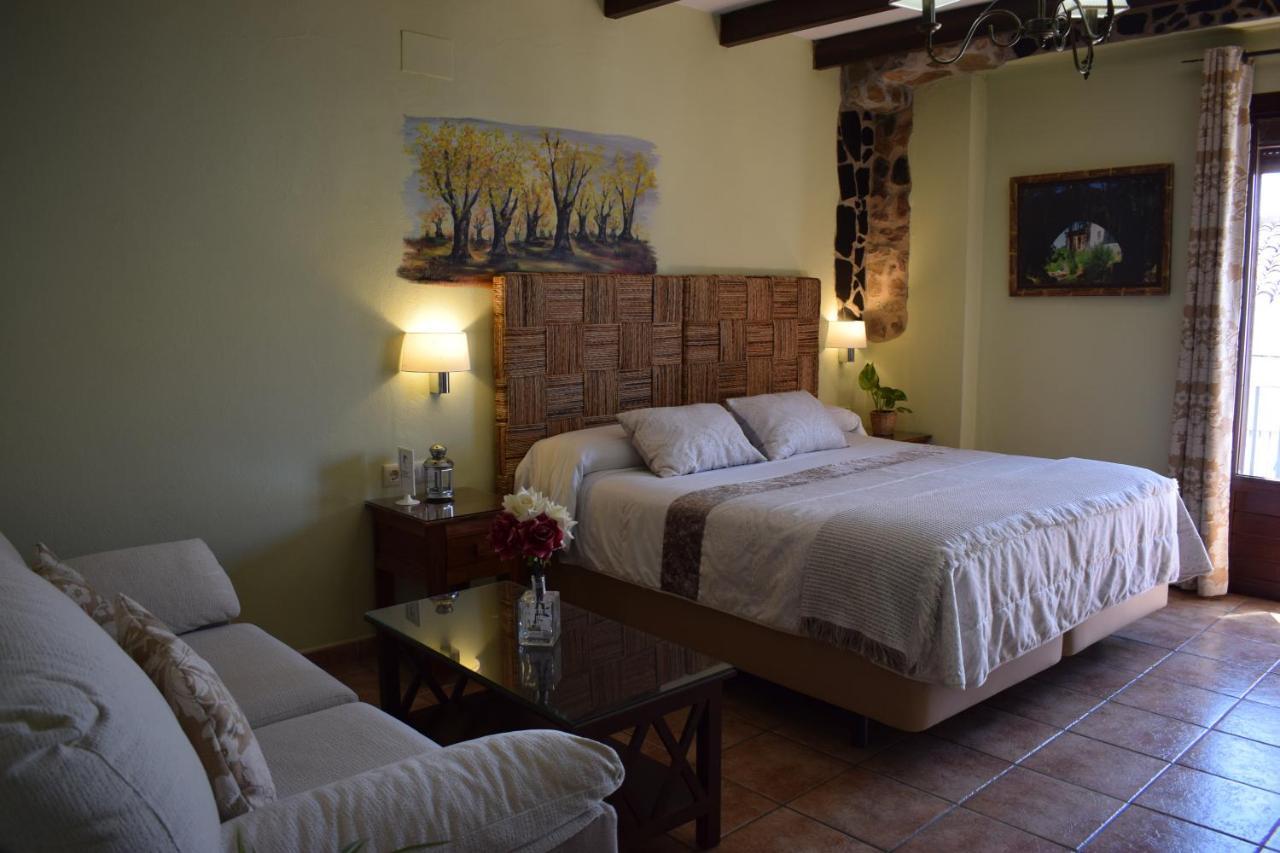 Hostal Rural Molino Del Bombo Aracena Exterior photo